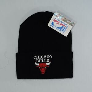 Mitchell & Ness NBA Chicago Bulls Cuffed Beanie - Black